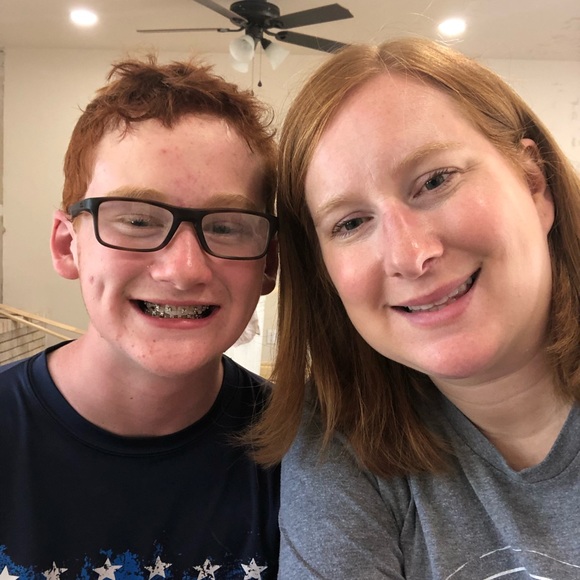 Meet your Posher, Laurey - Picture 1 of 1